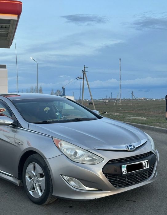Срочно продам хундай Соннат YFа