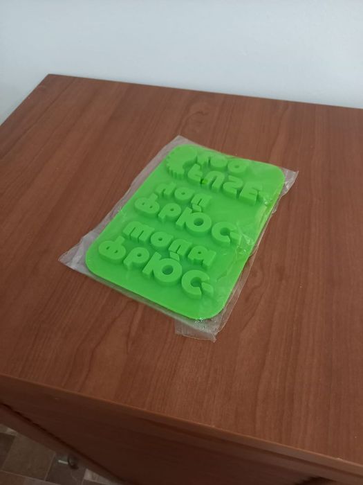 Продам горшок для цветов