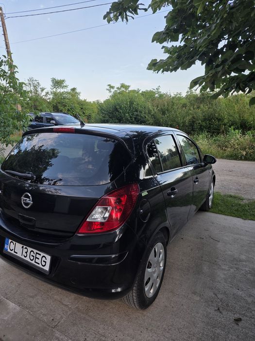 Opel corsa 1.2 2013
