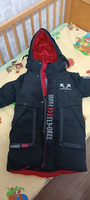 Продам куртку для мальчика
