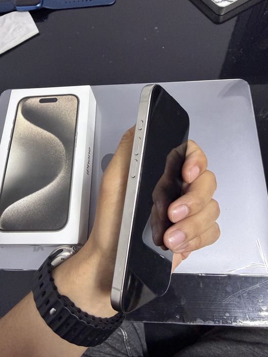 Iphone 15 Pro Silver de 256 Gb