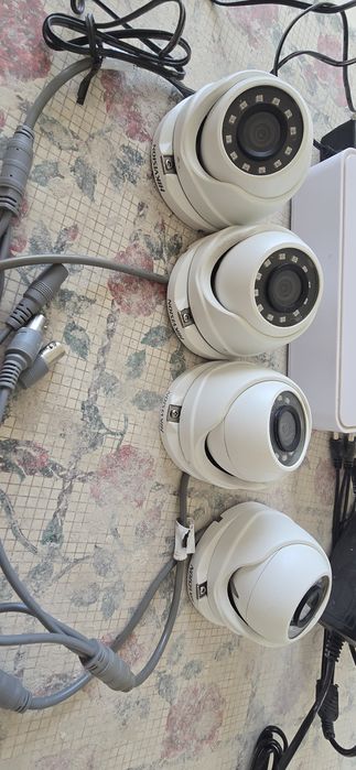 4 камери + dvr hikvison