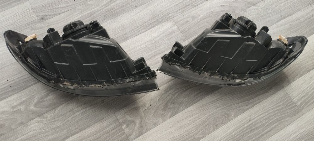 Жентра передний фары левая и правая бу 650000сум