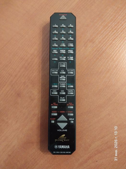 Yamaha RX-E400 Piano Craft Hi-Fi усилитель