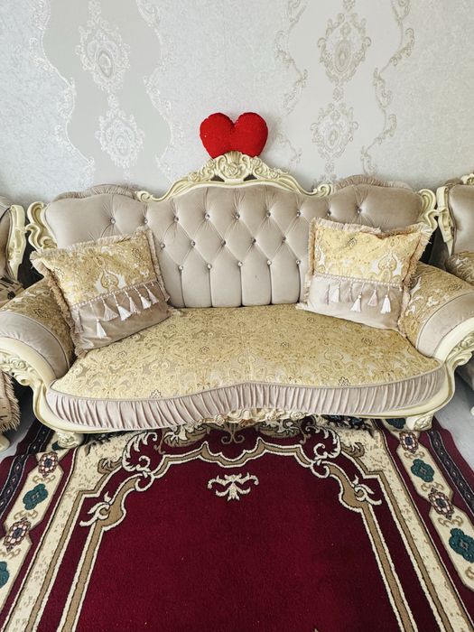 Продаётся диван