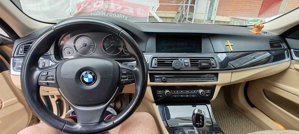 BMW Seria 5 F10 520D, distributie recent schimbata, acte la zi.