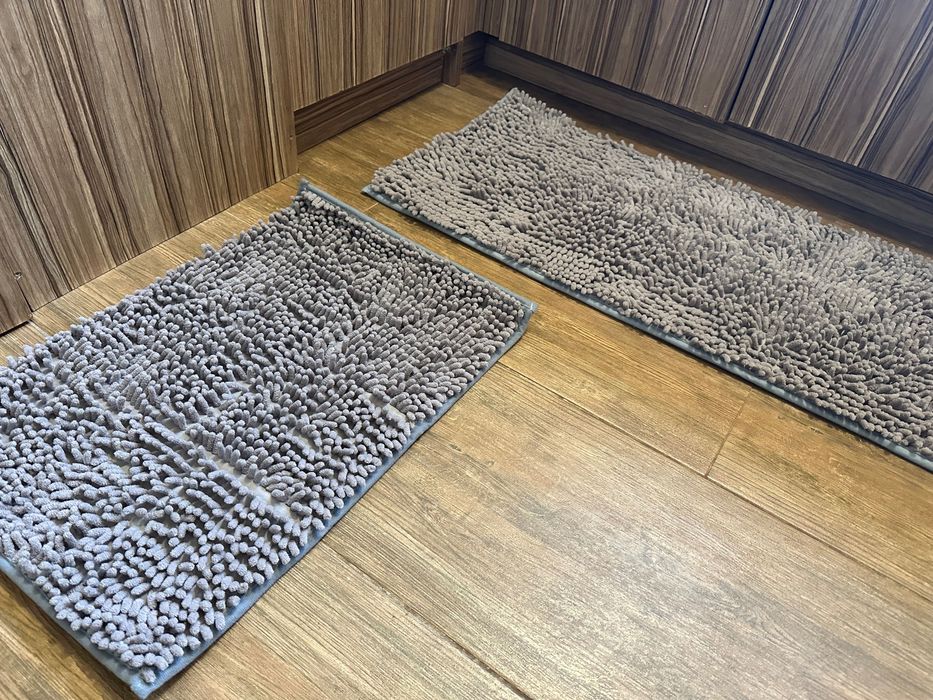 Килимчета два броя за кухня