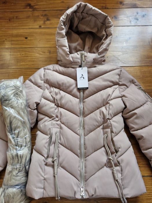 Geaca dama noua marimea 36