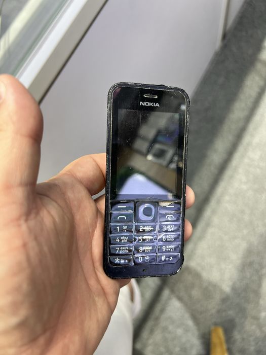 Nokia 220 model tinu ishlidi