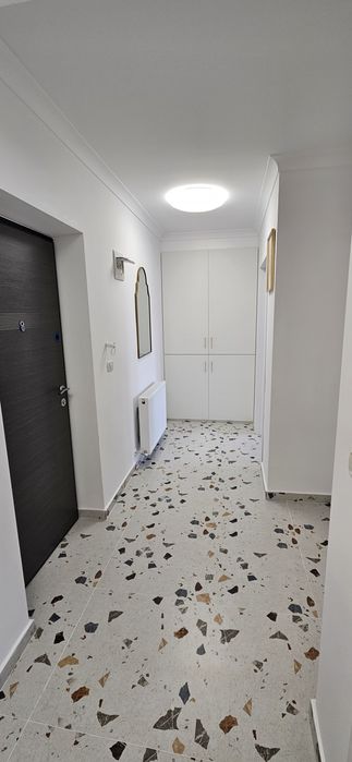 Garsonieră 36 mp, bloc nou, mobilată, balcon – Ipotești, 1 km Suceava