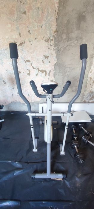 Vând aparatură fitness