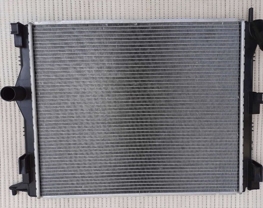 Radiator apa(racire) Logan Facelift 1,41,6 (fara AC)