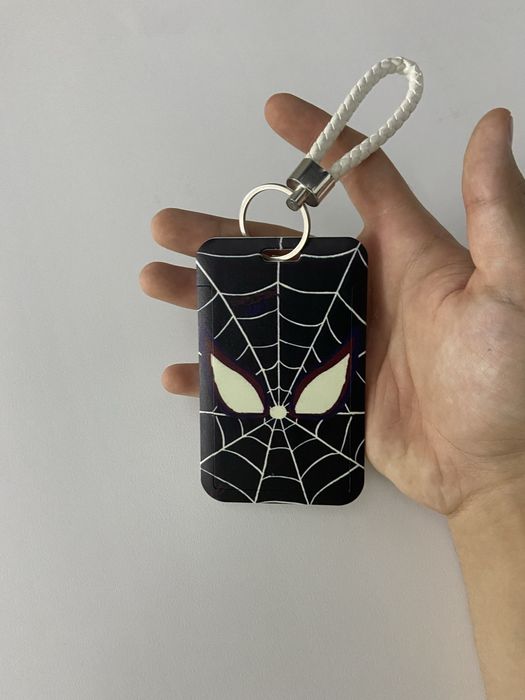Продам картхолдеры