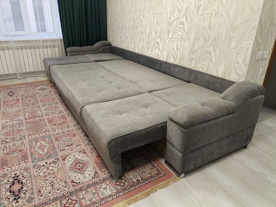 Продам диван в хорошем состоянии.