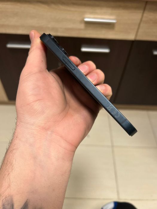 Vand / Schimb iPhone 14