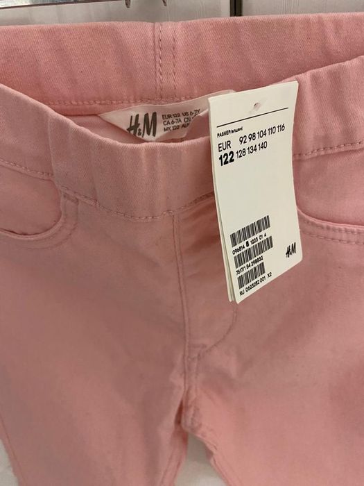 Лёгкий межсезонный плащ, джинсовые брюки