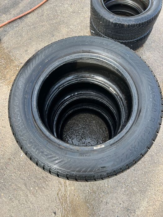 4 зимни гуми Gislaved 215/60/16