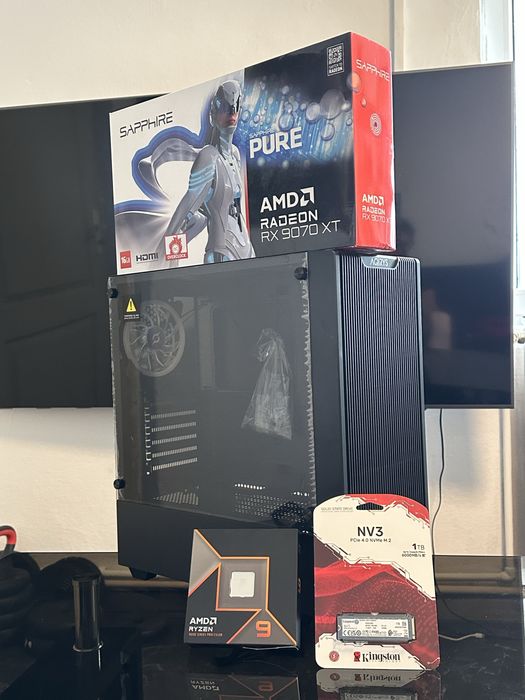Ultra Gaming PC - Ryzen 9 9900x, Sapphire Pure RX 9070 XT 16 GB, 16 GB DDR5 6000 MHz CL 30, SSD Nvme 1TB, Monitor 4k 180Hz/FullHD 320 HZ