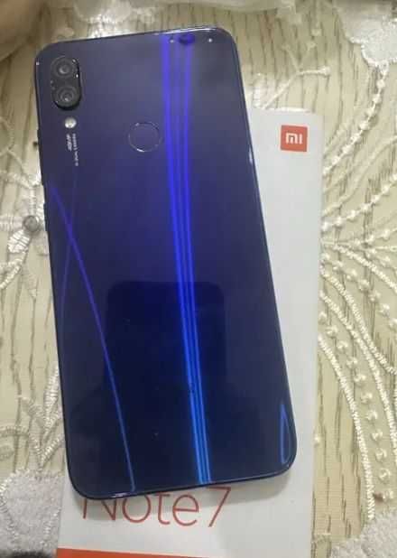 Телефон Redmi Note 7