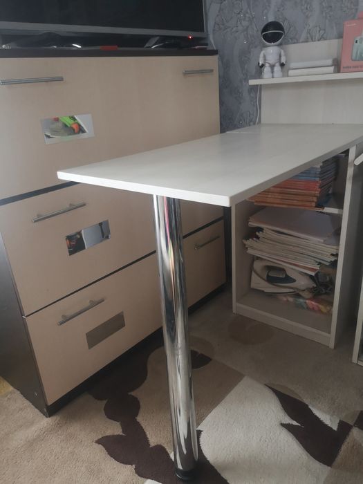 Стол письменный складной