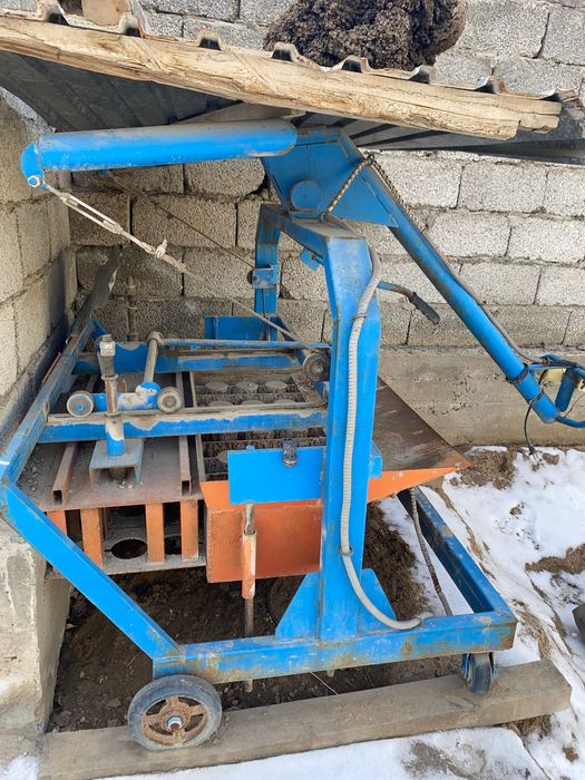 Шлакаблок апарат