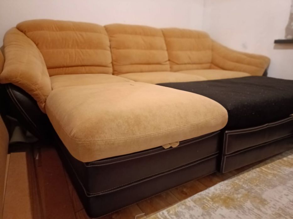 Продается диван угловой почти новый