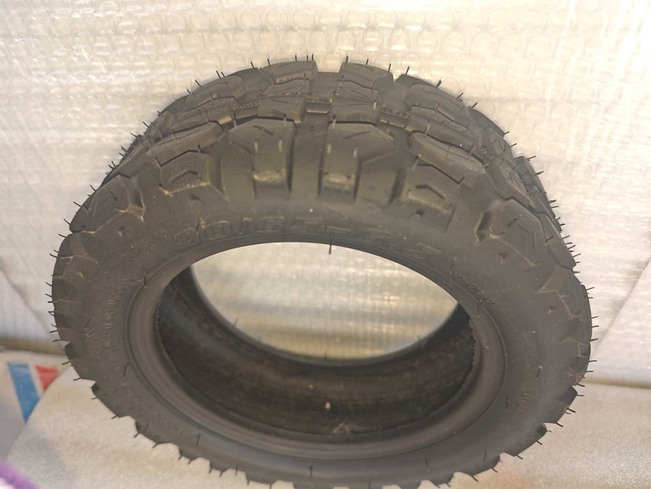 Гуми за електрически скутери 14х2.50, 16х2.50, 3.00-10