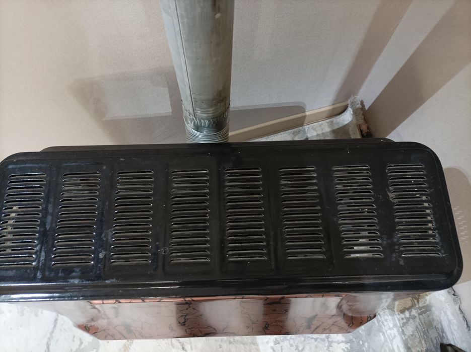 Срочно продаётся эранская печка б/у в отличном состоянии