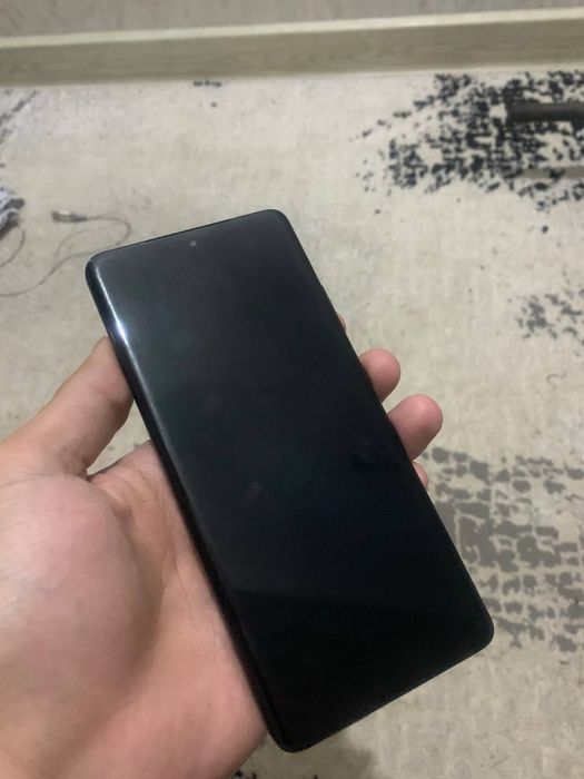 Samsung S21 ultra kareyskiy