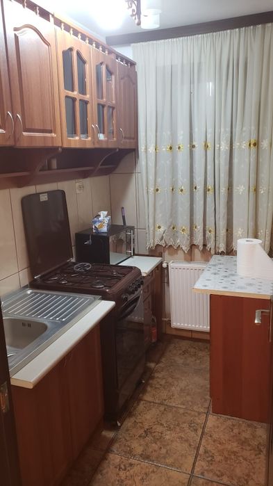 Inchiriez apartament 2 camere