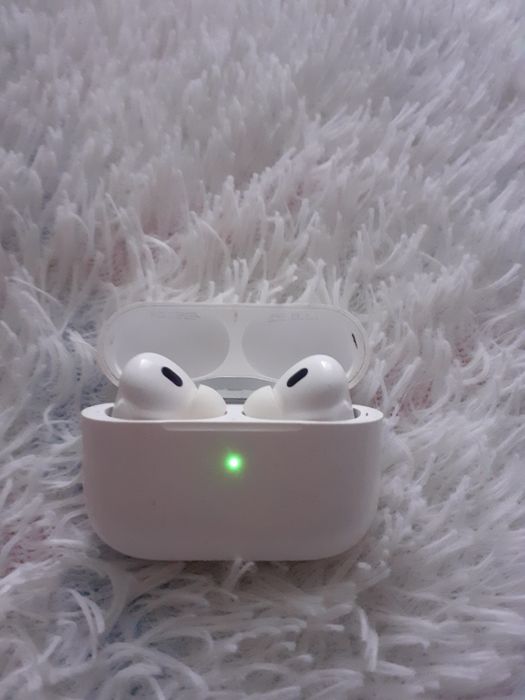 airpods pro 2 продам.