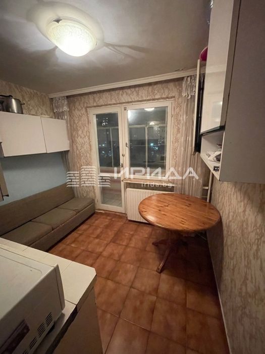 Гарсониера в квартал Младост 3