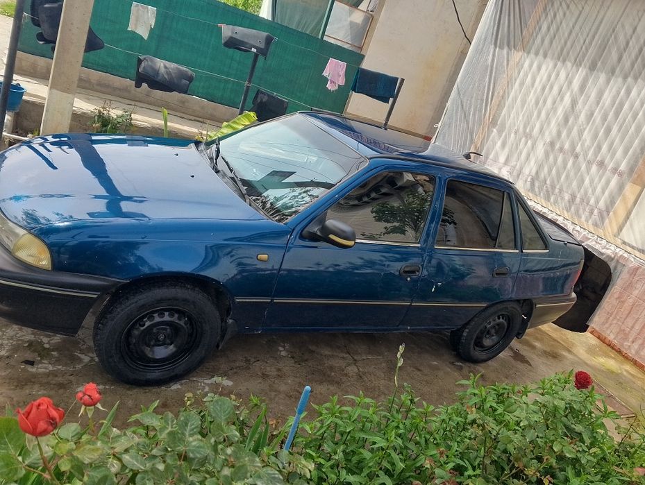 Nexia 1.5 sons sotiladi