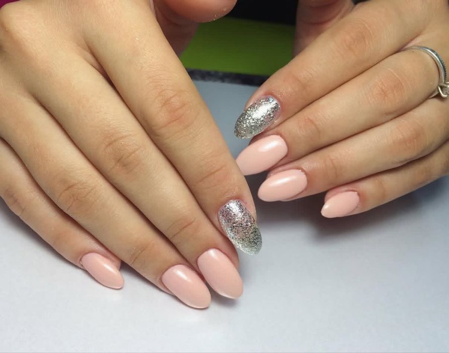 Маникюр с покрытием 3500