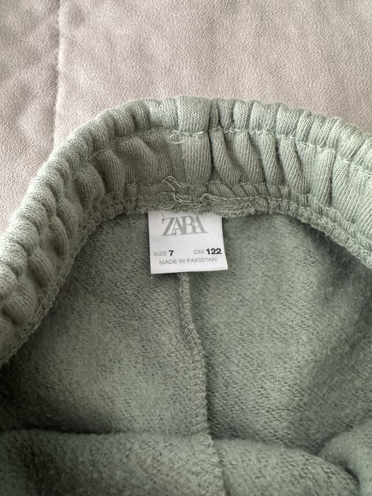 Продам блузку, брюки Zara на рост 128-134