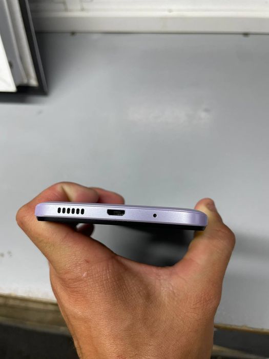 Redmi 12 c sroshni sotiladi