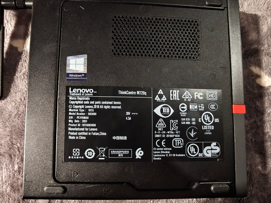 Минипк LENOVO ThinkCentre M720q