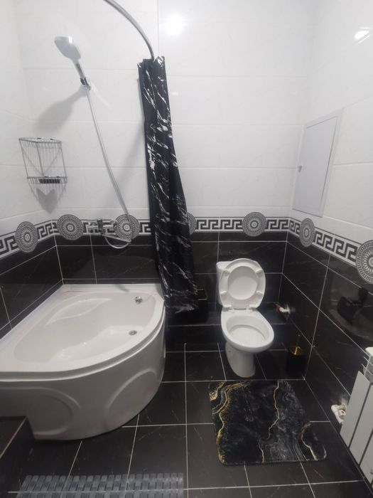 Урикзар базар. Новостройка. 2-комнатная 58кв.метр. С новый меб техник