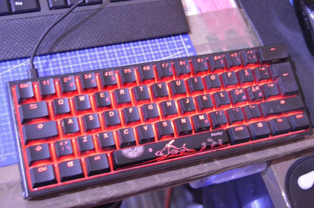 Tastatură Mecanică Gaming Ducky One 2 Mini RGB 60% (DKON1861ST) – Cablu Detașabil USB-C