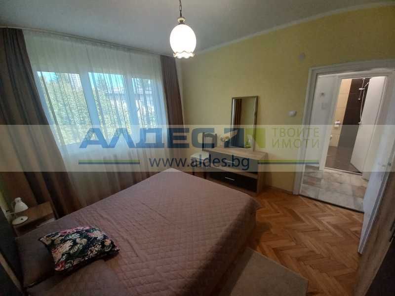 Дава се под наем Двустаен апартамент в София, Лозенец - 70 кв.м за 612 € - Снимка #12