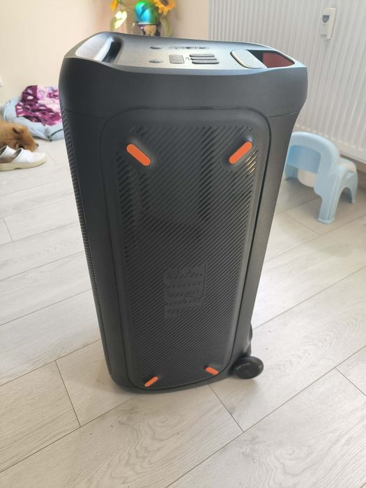 JBL partibox 310