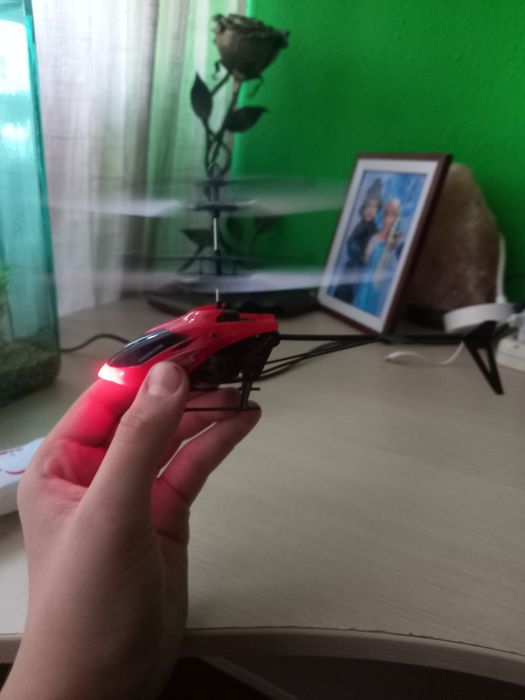 Elicopter cu telecomanda