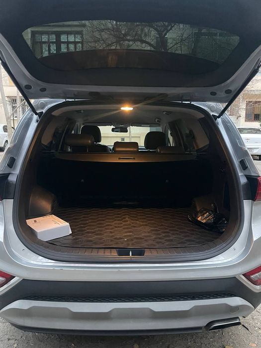 Hyundai Santafe 2020 yil, xolati ideal, kraskasi toza