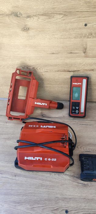 Laser panta Hilti pr 40 22 nuron. Receptor pra400, incarcator c6 si baterie