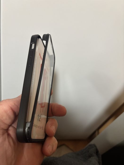 Husa iPhone 12  noua