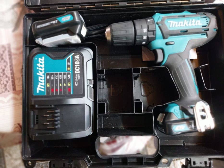 Autofiletanta  MAKITA HP 331 D noua