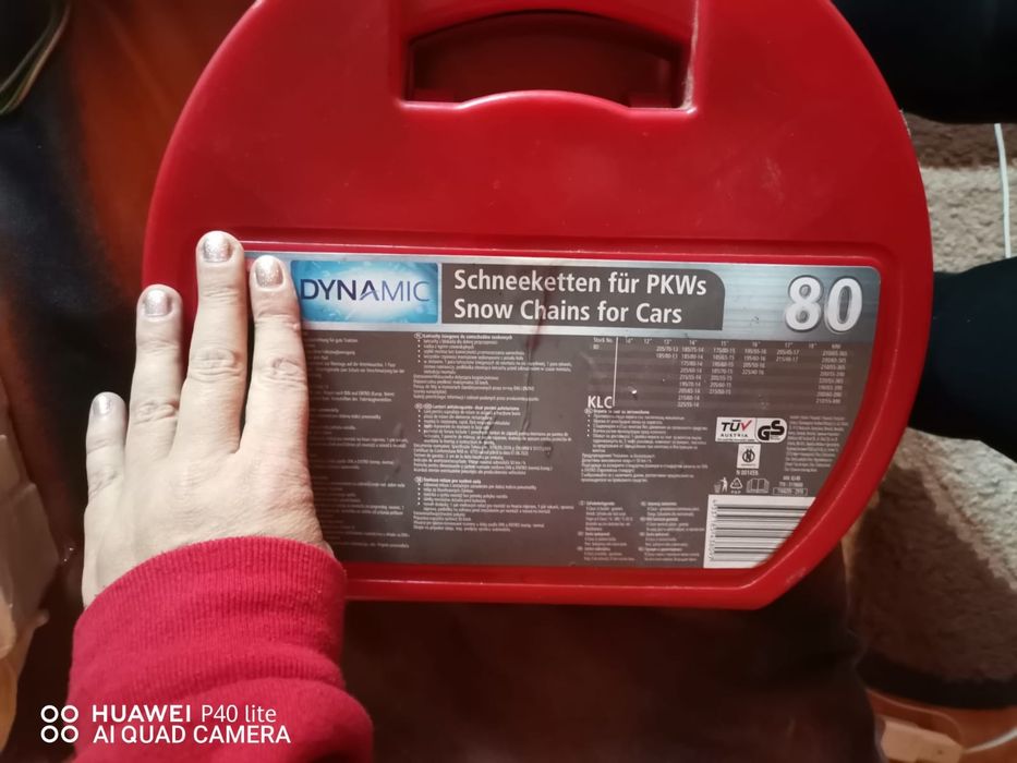 Ursuleți frumoși de pluș