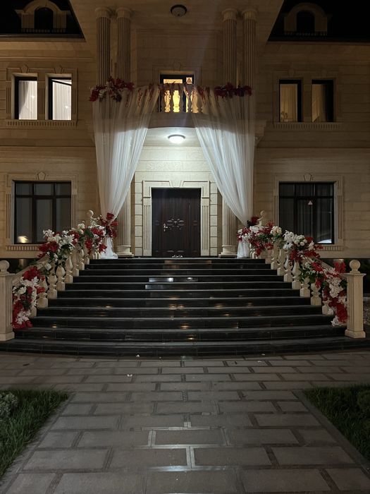 Прозрачные стулья в аренду