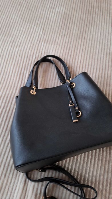 Дамска чанта черна