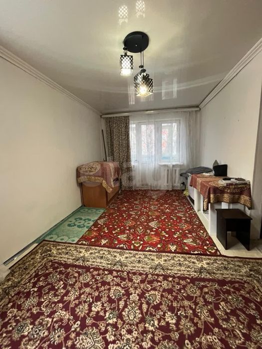 Продам 1 ком.квартиру на Спутнике